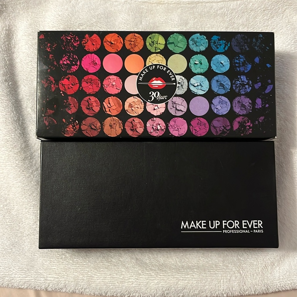 Makeup Forever 30 years Palette